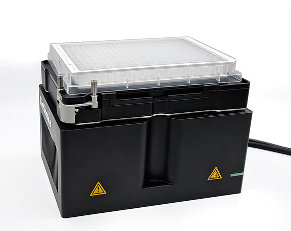 BioShake Q1 | Professional heater-cooler shaker for microplates BioShake Q1 | Professional heater-cooler shaker for microplates