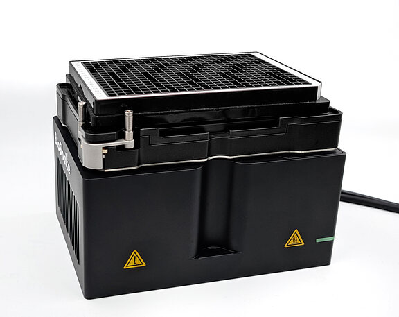 BioShake Q1 | Professional heater-cooler shaker for microplates BioShake Q1 | Professional heater-cooler shaker for microplates
